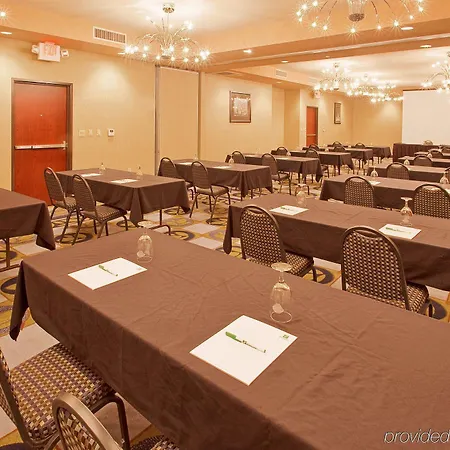 Holiday Inn Fort Worth North- Fossil Creek 